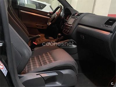 Usado VW Golf V GTI 200 CV (147 kW) 2007 Negro Berlina