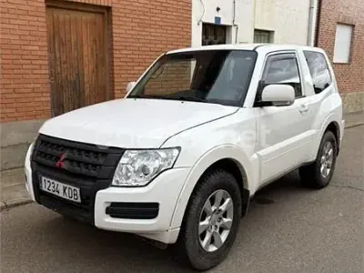 Usado Mitsubishi Montero Spirit 190 CV (139 kW) 2017 Blanco SUV