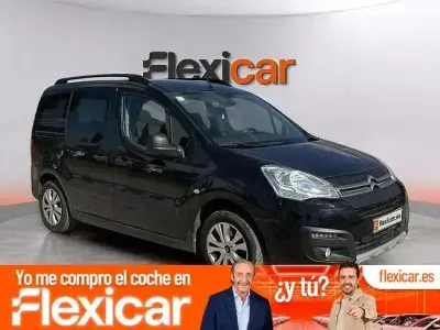 Usado Citroën Berlingo Feel 110 CV (80 kW) 2018 Negro Monovolumen