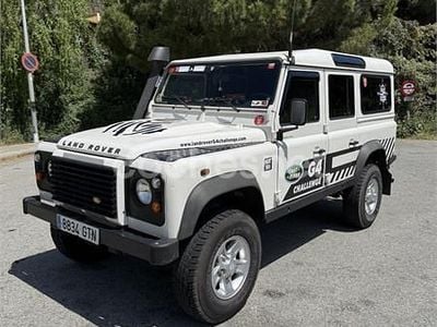Usado Land Rover Defender SE 122 HP (89 kW) 2010 Branco Carrinha