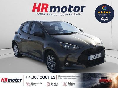 Usado Toyota Yaris Edition 125 CV (91 kW) 2024 Beige Utilitario