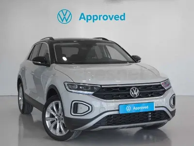 Usado VW T-Roc Life 150 CV (110 kW) 2022 Beige SUV