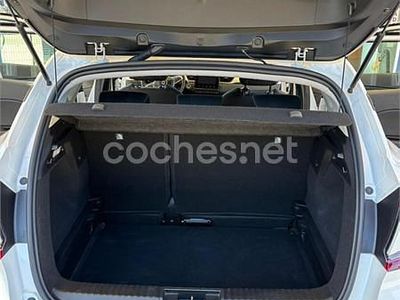 Usado Renault Captur Intens 90 CV (66 kW) 2021 Blanco SUV