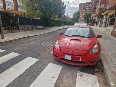 Rojo Usado 2002 Toyota Celica Coupe | 1800 €