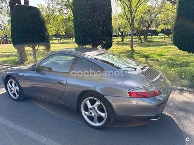 Käytetty Porsche 911 Carrera 4 300 HP (220 kW) 2001 Harmaa Coupe - kaksiovinen