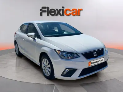 Usado Seat Ibiza Reference 80 CV (58 kW) 2019 Blanco Utilitario