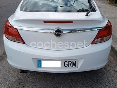 Usado Opel Insignia Sport 160 CV (117 kW) 2009 Blanco Berlina
