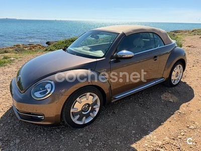 Usado VW Beetle Design 105 CV (77 kW) 2013 Marrón Utilitario