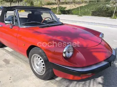Usado Alfa Romeo Spider 128 CV (94 kW) 1986 Rojo Descapotable