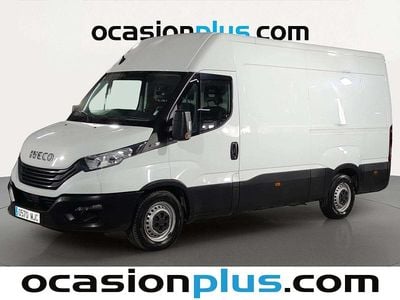 Usado Iveco Daily 156 CV (114 kW) 2023 Blanco Familiar