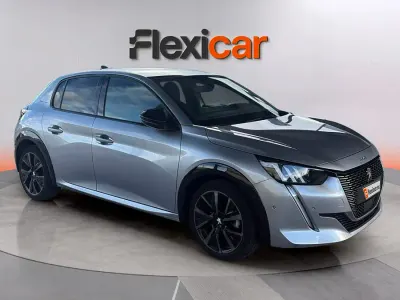 Usado Peugeot 208 GT 101 CV (74 kW) 2021 Gris Utilitario