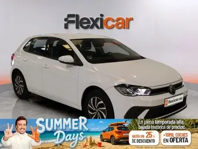 Usado VW Polo Life 95 CV (69 kW) 2023 Blanco Utilitario