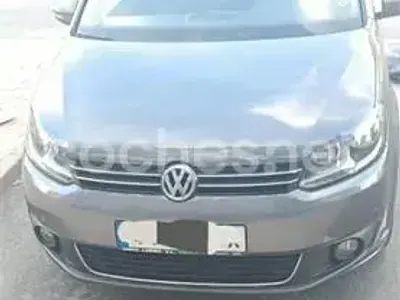 Usado VW Touran Advance 140 CV (102 kW) 2012 Gris / plata Monovolumen
