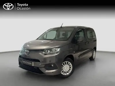 Usado Toyota Proace City City 102 CV (75 kW) 2021 Gris Monovolumen