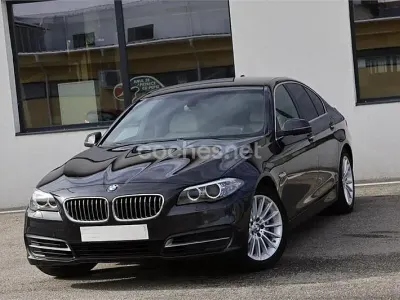 Używany BMW 520 190 KM (139 kW) 2015 Szary Sedan/Limuzyna