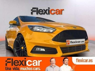 Usado Ford Focus ST 250 CV (183 kW) 2018 Amarillo Utilitario