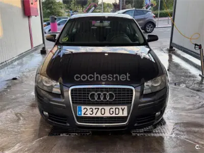 Usado Audi A3 Ambiente 140 CV (102 kW) 2008 Gris / plata Utilitario