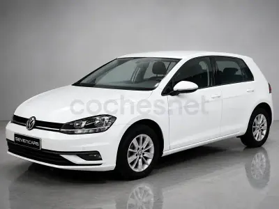 Usado VW Golf VII 115 CV (84 kW) 2019 Blanco Berlina