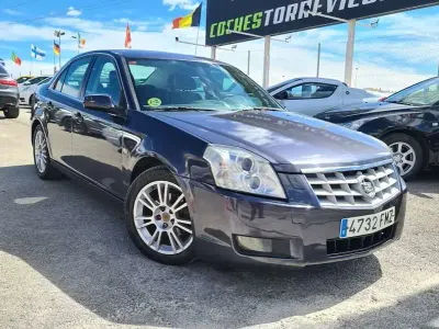 Usado Cadillac BLS 150 CV (110 kW) 2007 Azul Berlina
