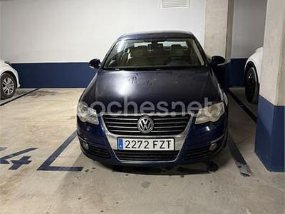 Azul Usado 2008 VW Passat Highline Berlina | 4200 € (Precio justo)