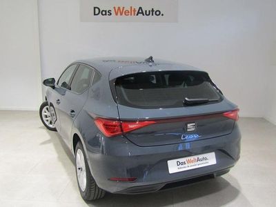 Usado Seat Leon Style 150 CV (110 kW) 2025 Azul