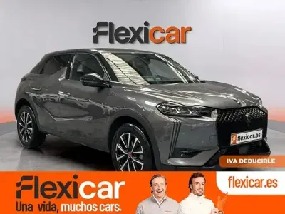 Usado DS Automobiles DS3 Crossback Performance 130 CV (95 kW) 2023 Gris SUV