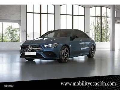 Usado Mercedes CLA200 163 CV (119 kW) 2022 Azul Coupe