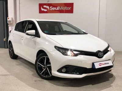 Toyota Auris Hybrid