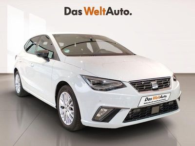 Usado Seat Ibiza FR 116 CV (85 kW) 2025 Blanco Utilitario