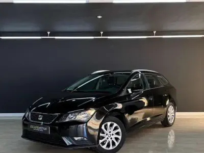 Usado Seat Leon ST Reference 110 HP (80 kW) 2015 Preto Carrinha