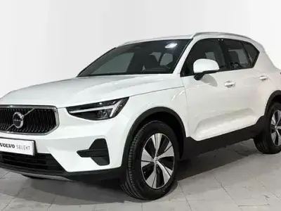 Novo Volvo XC40 Core 163 HP (119 kW) 2025 Branco SUV