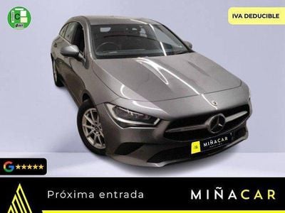 Usado Mercedes CLA180 Shooting Brake 116 CV (85 kW) 2022 Gris Familiar