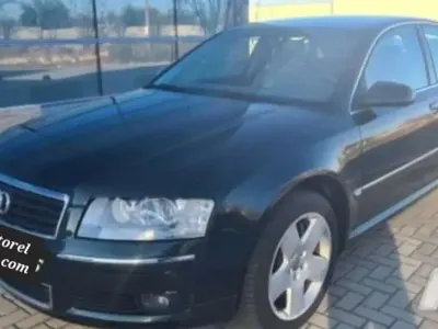 Usado Audi A8 275 CV (202 kW) 2004 Verde Berlina