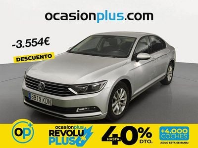 Usado VW Passat Edition 120 CV (88 kW) 2017 Plateado Berlina