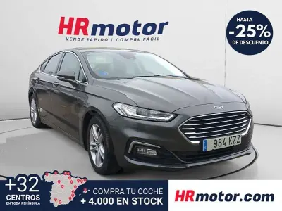 Gebraucht Ford Mondeo Titanium 165 PS (121 kW) 2019 Grau Limousine