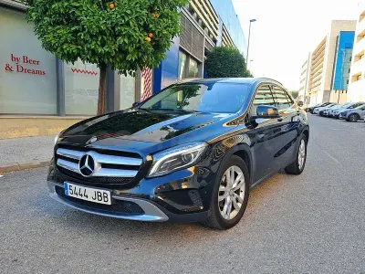 Usado Mercedes GLA220 Style 170 CV (125 kW) 2015 Azul SUV