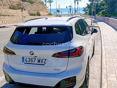 Usado BMW 218 M Sport 136 CV (100 kW) 2024 Blanco Familiar