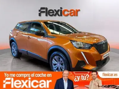 Usado Peugeot 2008 Active 130 CV (95 kW) 2023 Naranja SUV