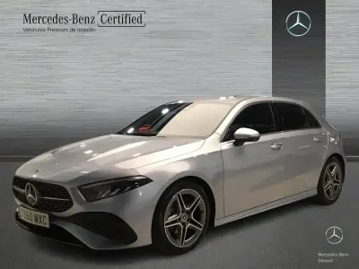 Begagnad Mercedes A200 AMG line 163 HK (119 kW) 2024 Grå