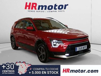 Rojo Usado 2025 Kia Niro SUV | 24.810 € (Buen precio)