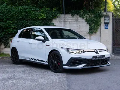 Usado VW Golf VIII GTI Clubsport 301 CV (221 kW) 2022 Blanco Berlina
