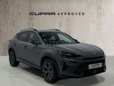 Usado Cupra Formentor 150 CV (110 kW) 2025 Gris / plata SUV