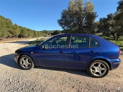 Brugt Seat Leon Sport 130 HK (95 kW) 2004 Blå Hatchback