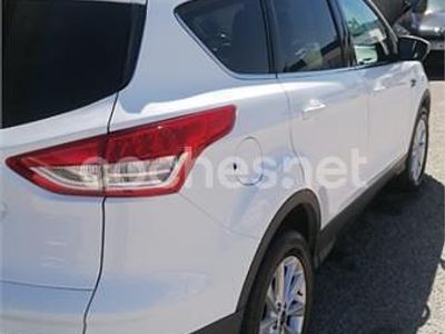 Usado Ford Kuga Titanium 120 CV (88 kW) 2016 Blanco SUV