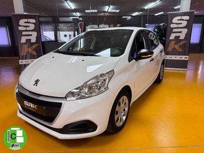 Blanco Usado 2016 Peugeot 208 Access Utilitario | 8750 € (Un poco caro)