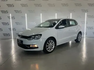 Usado VW Polo Advance 90 CV (66 kW) 2017 Blanco Berlina