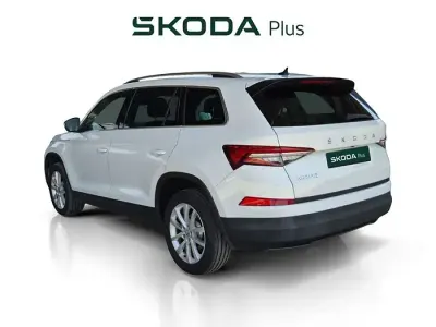Usado Skoda Kodiaq Style 150 CV (110 kW) 2022 Blanco SUV