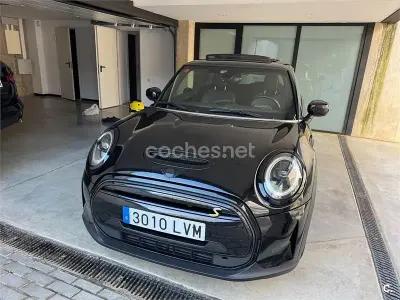 Usado Mini Cooper SE 135 kW (184 CV) 2021 Eléctrico Utilitario