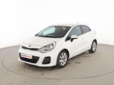 Usado Kia Rio 85 CV (62 kW) 2016 Blanco Utilitario