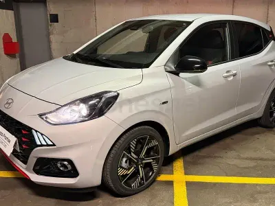 Nuevo Hyundai i10 N Line 79 CV (58 kW) 2025 Gris / plata Utilitario